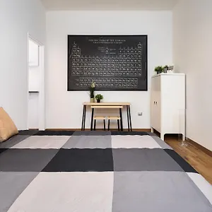 Sebino 17 - Monolocale Cool Apartment Milan